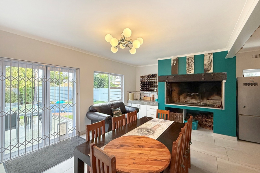 2 Bedroom Property for Sale in Welgelegen 3 Western Cape